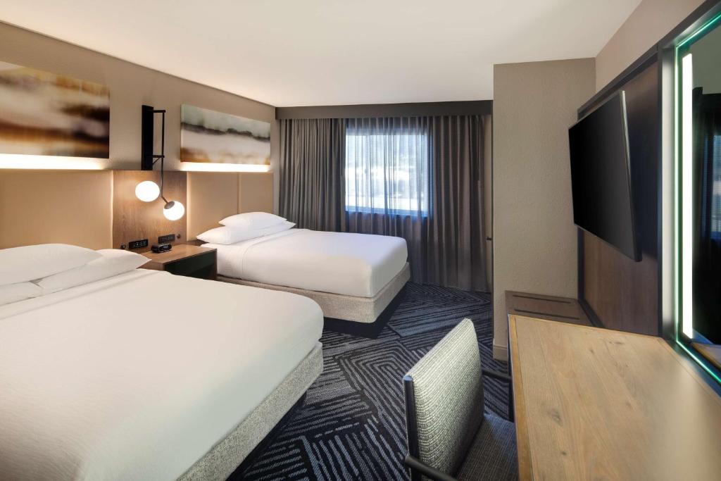 Embassy Suites By Hilton San Rafael 2