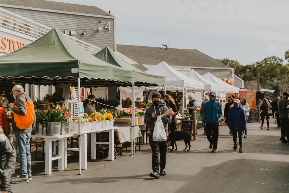 Marin Country Mart Farmers Market
